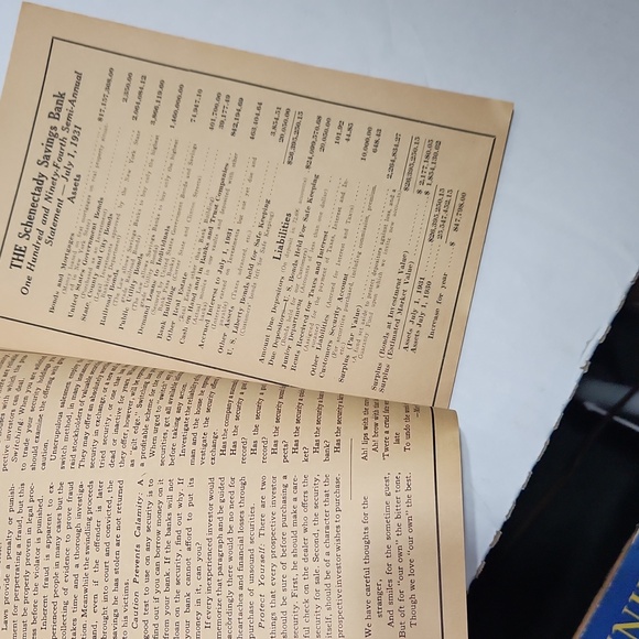 Vintage Schenectady NY Savings Bank 1932 Farmers' Almanac - Picture 4 of 4